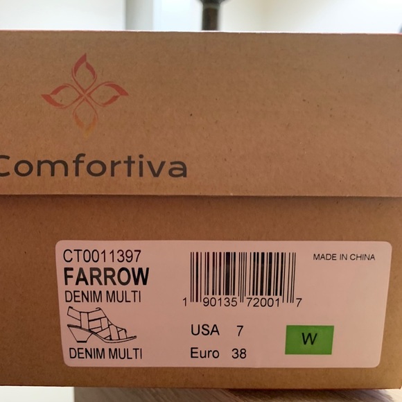 Comfortiva Farrow Sandal - Picture 5 of 5
